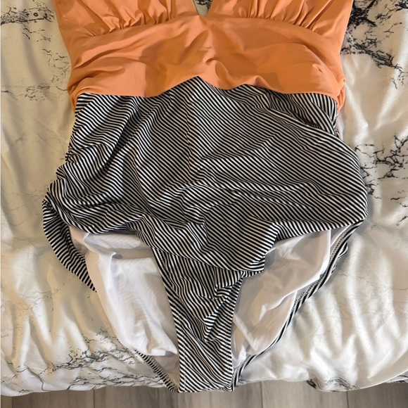 NWOT Striped Orange One Piece Swimsuit - Picture 2 of 5